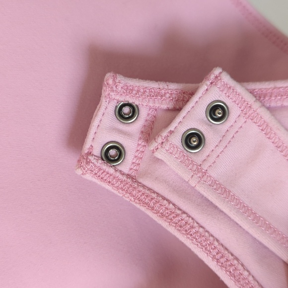 Abercrombie & Fitch Form Fitting Scoop Neck Long Sleeve Thong Bodysuit Purple S - Picture 7 of 12